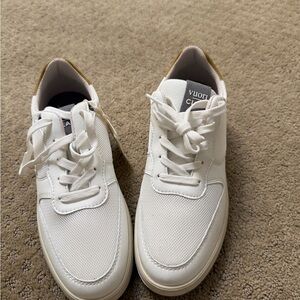 Vuori Classic White Sneakers